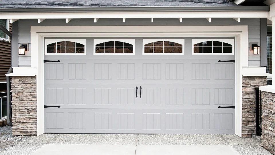garage door painting